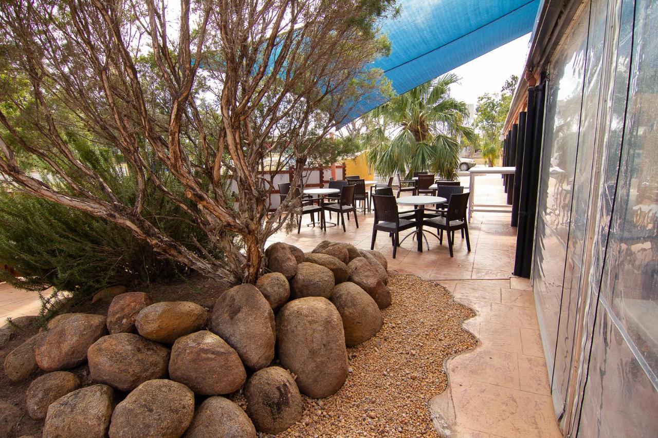 Mundubbera Billabong Motor Inn Екстер'єр фото