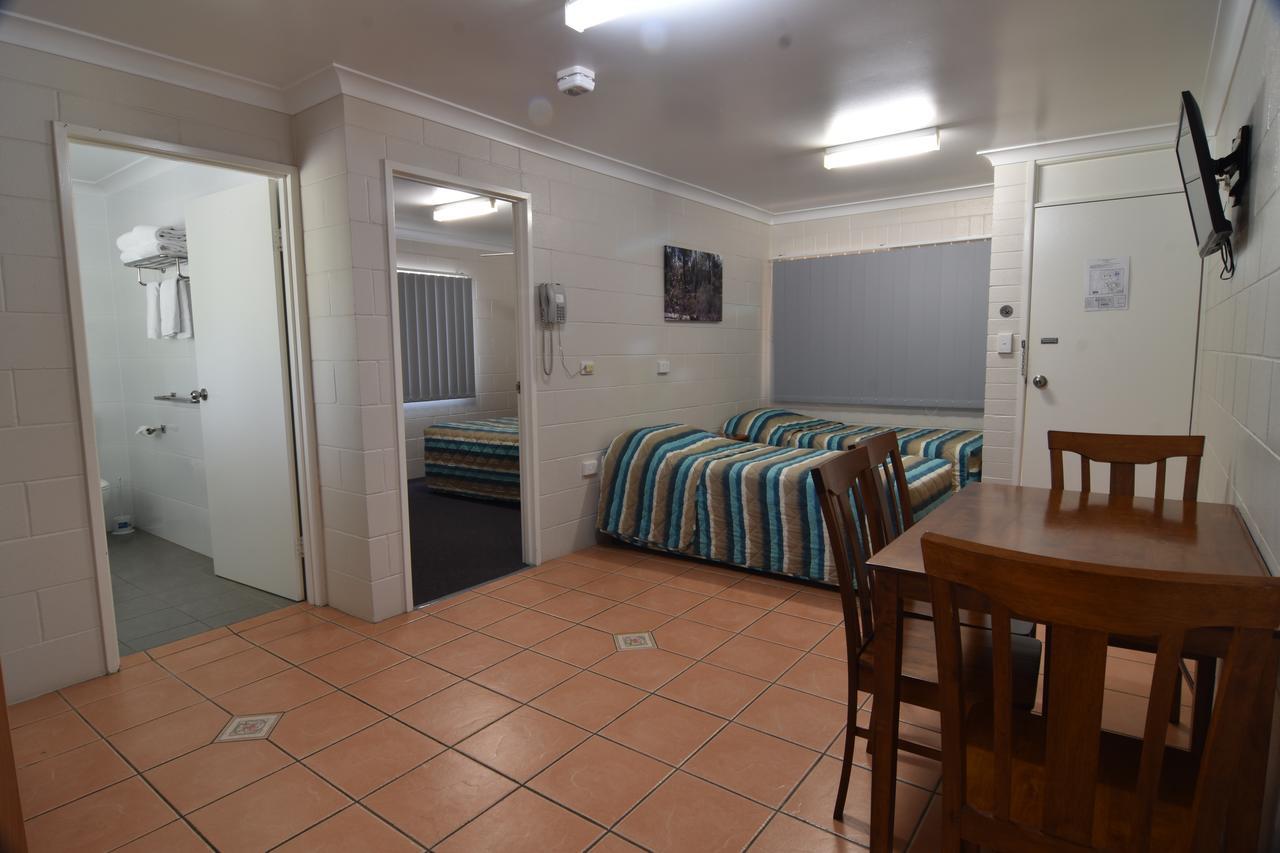 Mundubbera Billabong Motor Inn Екстер'єр фото